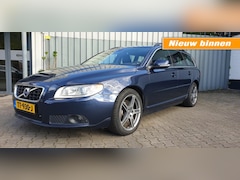 Volvo V70 - 2.4 D5 215 pk SUMMUM Automaat