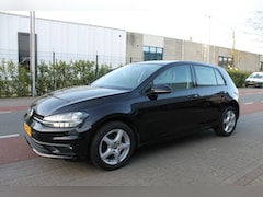 Volkswagen Golf - 1.0 TSi Trendline