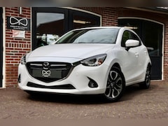 Mazda 2 - 2 1.5 Skyactiv-G GT-M | NAVIGATIE | CRUISE | 2E EIGENAAR | LED | STOELVERW