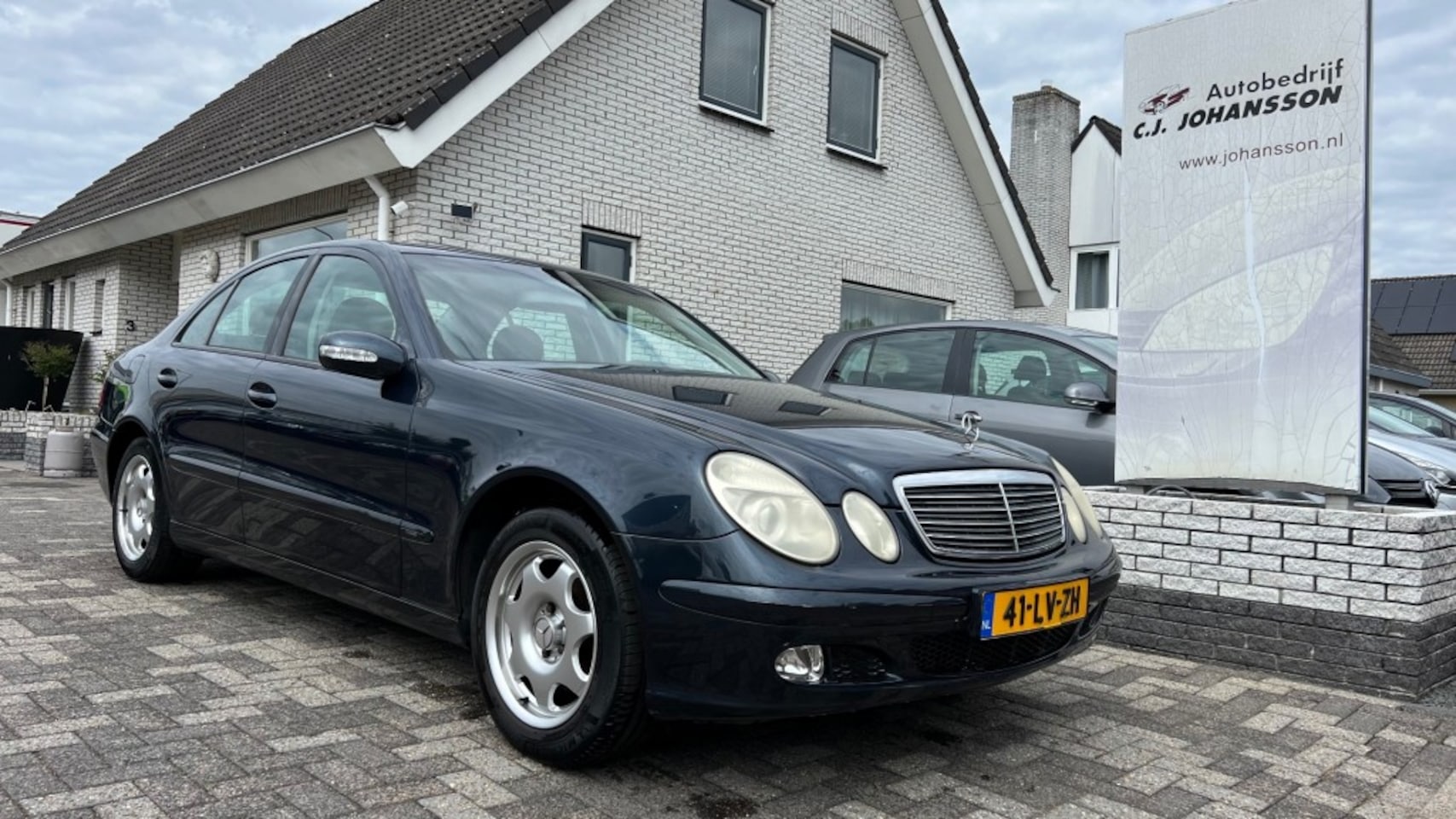 Mercedes-Benz 200-serie - E Klasse Classic Motor kapot!!!! - AutoWereld.nl