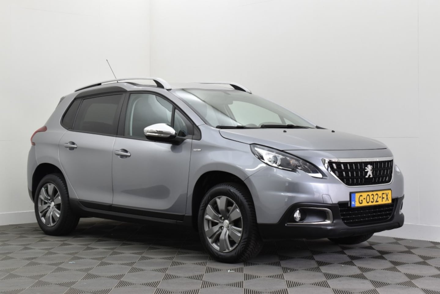 Peugeot 2008 - 1.2 PureTech Active 1.2 PureTech Active - AutoWereld.nl