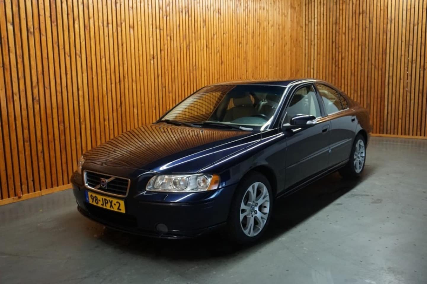 Volvo S60 - 2.4 DRIVERS EDITION AUTOMAAT / YOUNGTIMER/ TOPSTAAT! - AutoWereld.nl