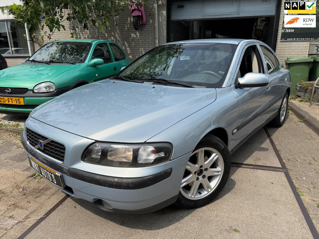 Volvo S60 - 2.4 Apk|Airco|Boekjes|Sleutels|Elek.Ramen - AutoWereld.nl