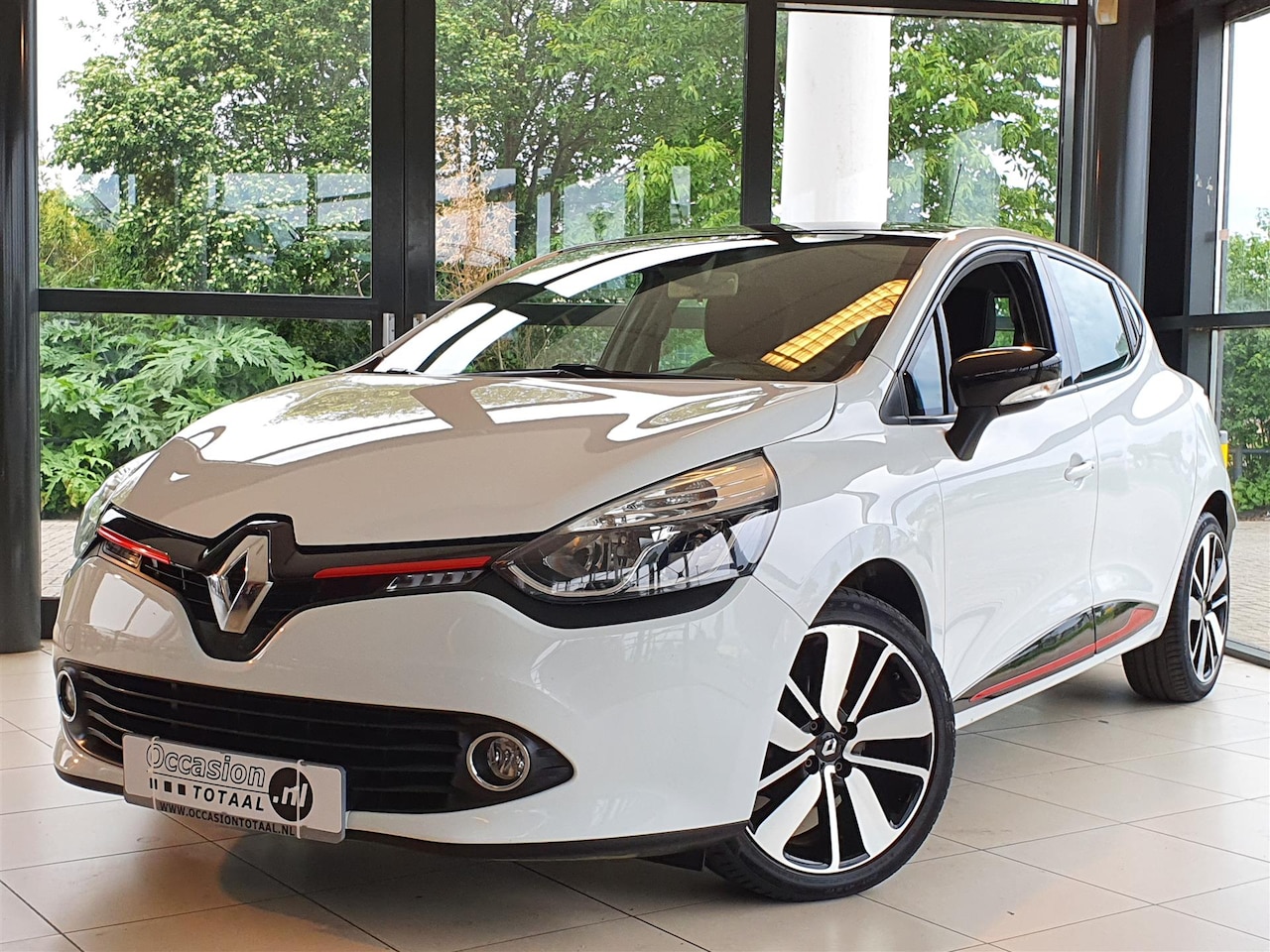 Renault Clio - 0.9 TCe Dynamique | Keyless | Climate | Stoelverwarming - AutoWereld.nl