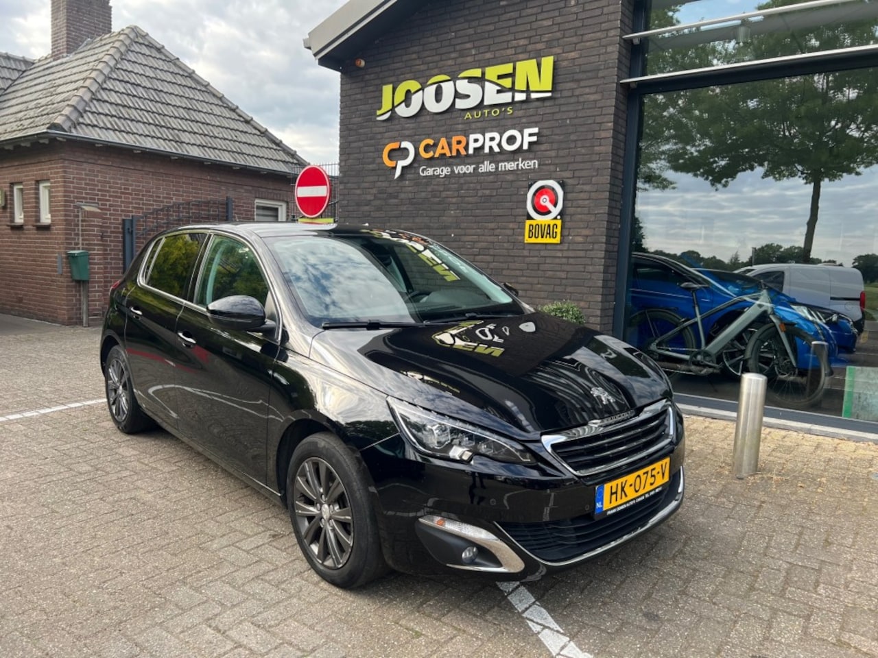 Peugeot 308 - 1.2 PURET.BLUE L. PR GT - AutoWereld.nl