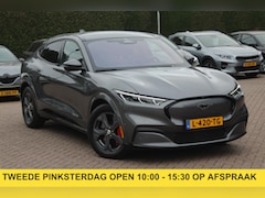 Ford Mustang Mach-E - Extended First Edition AWD 98 kWh / SoH 95% / Trekhaak / Panoramadak / Camera / Leder / 19