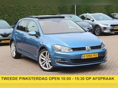 Volkswagen Golf - 1.4 TSI ACT Business Edition / Trekhaak / Panoramadak / Camera / Half leder / 18'' / Navig