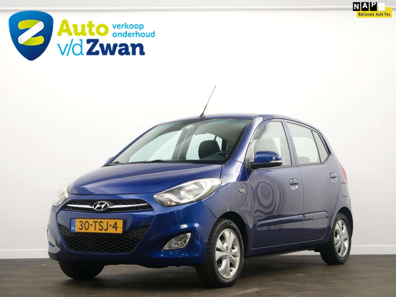 Hyundai i10 - 1.2 i-Catcher 5-Drs/Airco/Trekhaak/Isofix! - AutoWereld.nl