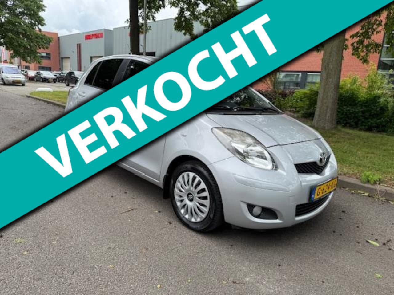 Toyota Yaris - 1.3 VVTi Aspiration Airco eerste eigenaar - AutoWereld.nl