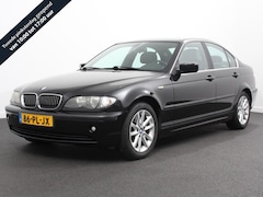 BMW 3-serie - 316i Automaat Special Edition Airco Voorstoelen verwarmd Cruise control Radio Handel/ Expo