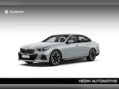 BMW 5-serie - 520i M-Sport | 21" | Harman Kardon | Panorama |