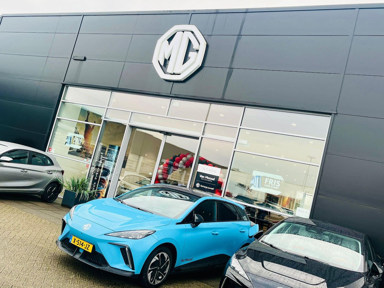 MG MG4 Electric - Standard 51 kWh Airconditioning | ACC | Achteruit-rijcamera | Apple Carplay | Navigatie | - AutoWereld.nl