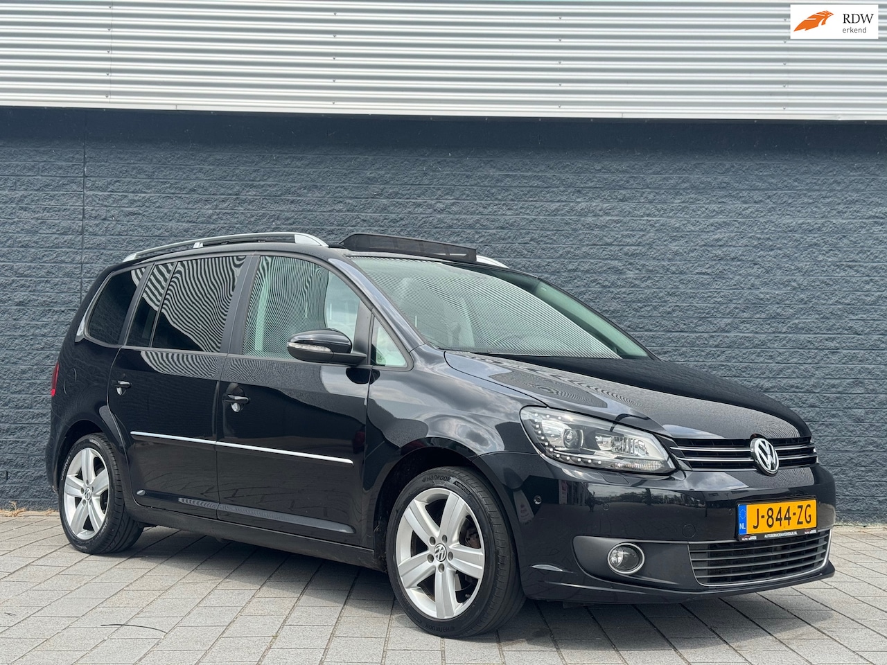 Volkswagen Touran - 1.4 TSI Highline DSG/PANO/XENON - AutoWereld.nl