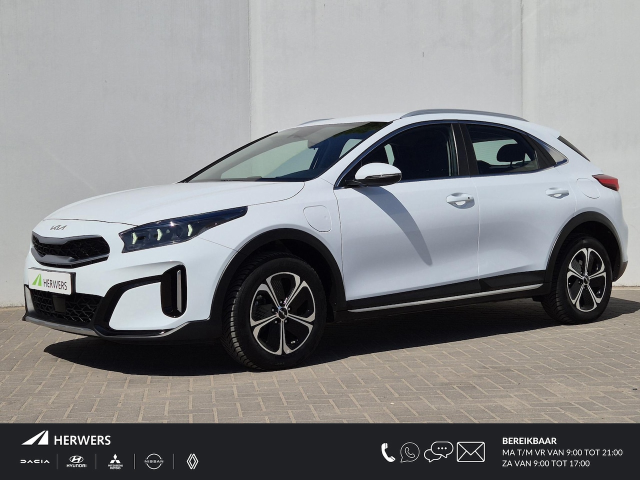 Kia XCeed - 1.6 GDi PHEV Plug-in DynamicLine Automaat / Stuur- en stoelverwarming / Achteruitrijcamera - AutoWereld.nl