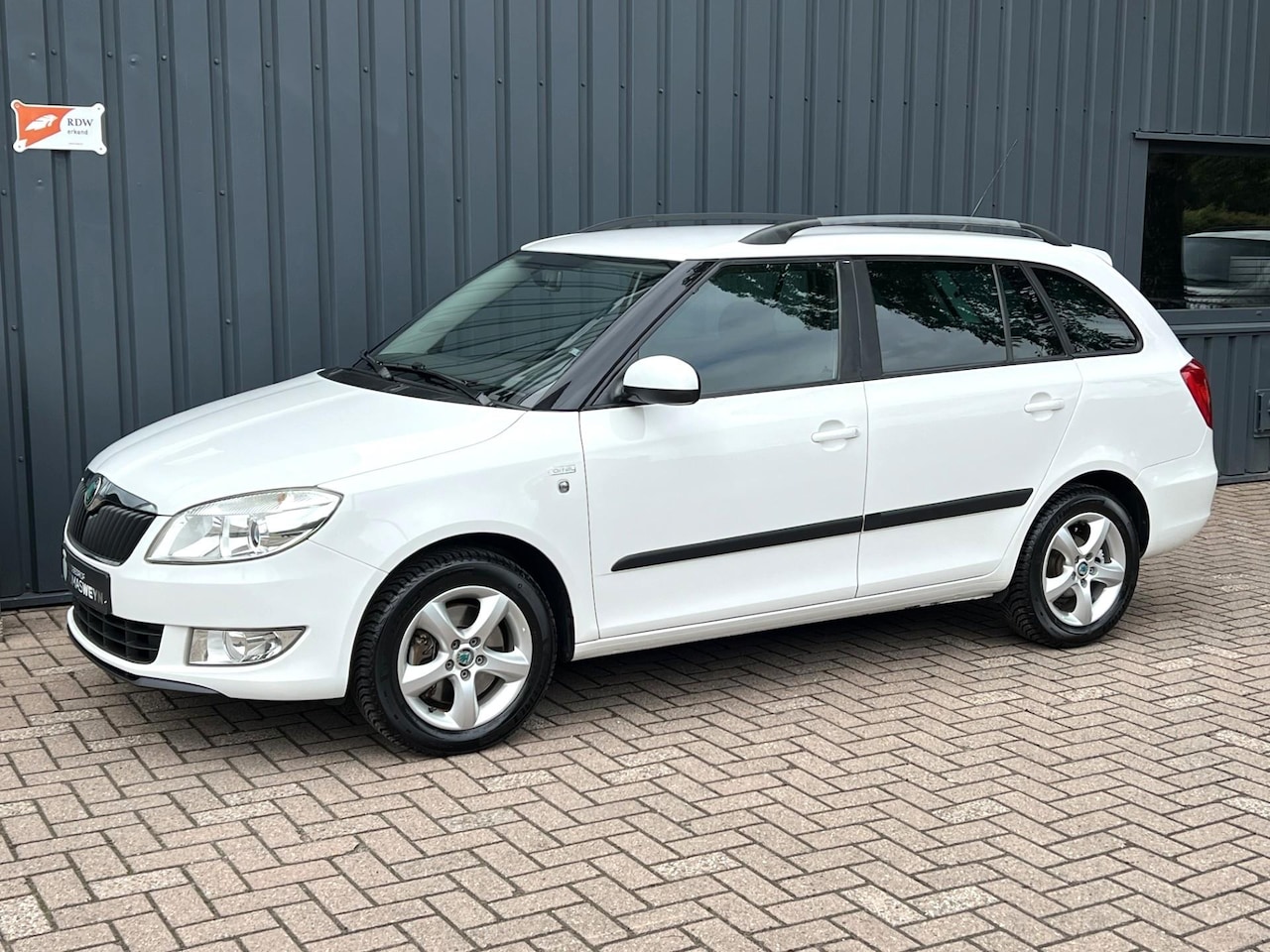 Skoda Fabia Combi - 1.2 TSI Family AUTOMAAT!/KETTING VV!/CLIMA!/CRUISE!/ - AutoWereld.nl