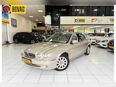 Jaguar X-type - 2.5 V6 Executive