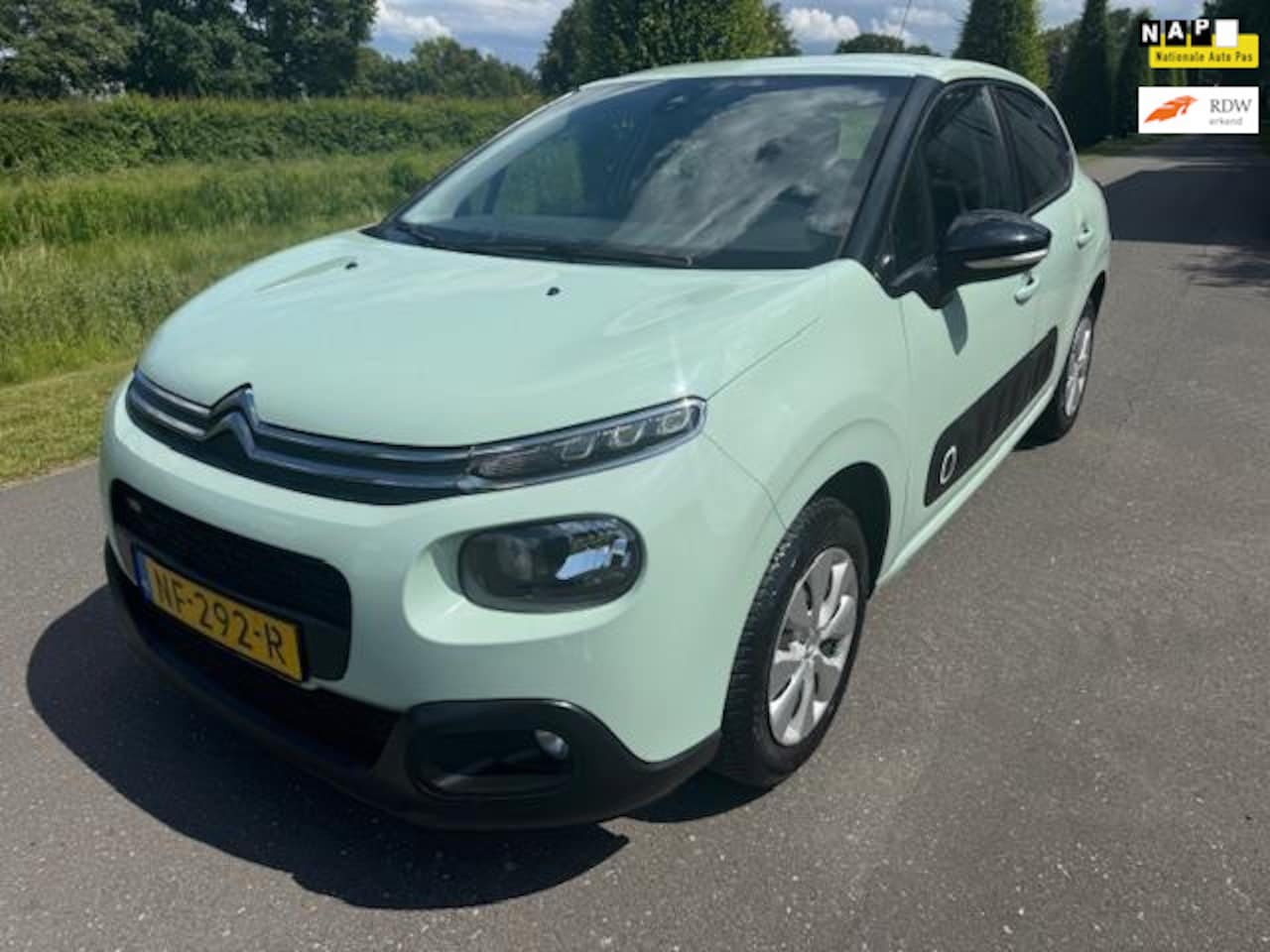 Citroën C3 - 1.2 PureTech Feel 105g 1.2 PureTech Feel 105g - AutoWereld.nl