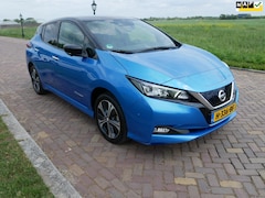 Nissan LEAF - E+ Tekna 62 kWh LEATHER NAVI TWO TONE * 12999 NETTO