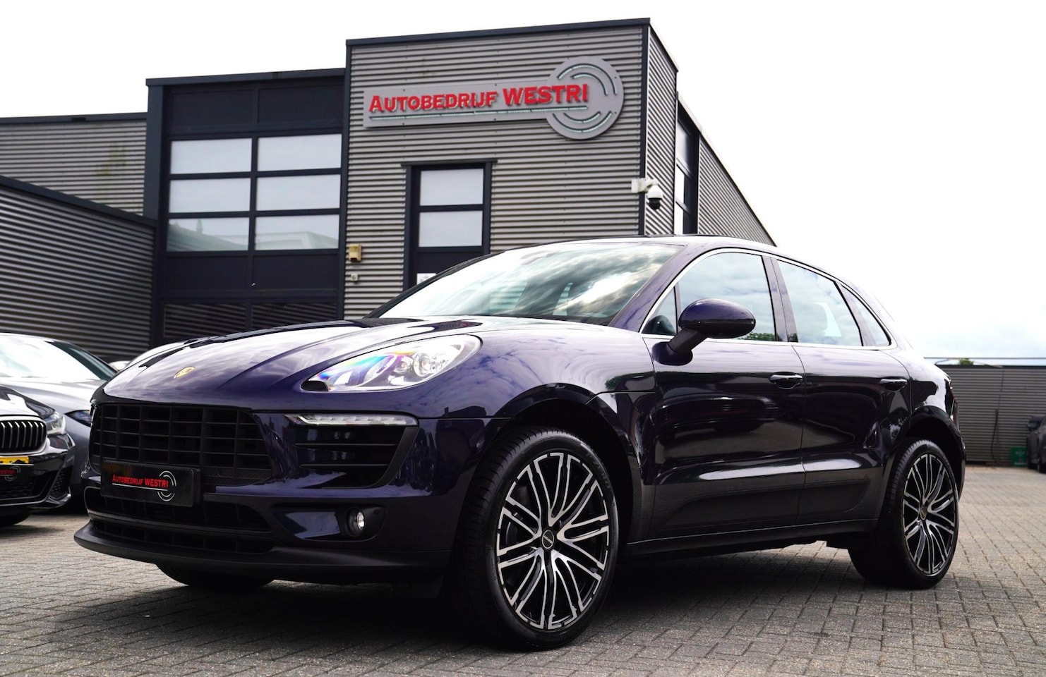 Porsche Macan - 2.0 | Panorama | Bose Sound System | PASM | Sport Chrono | Stoelverwarming | Facelift | Co - AutoWereld.nl