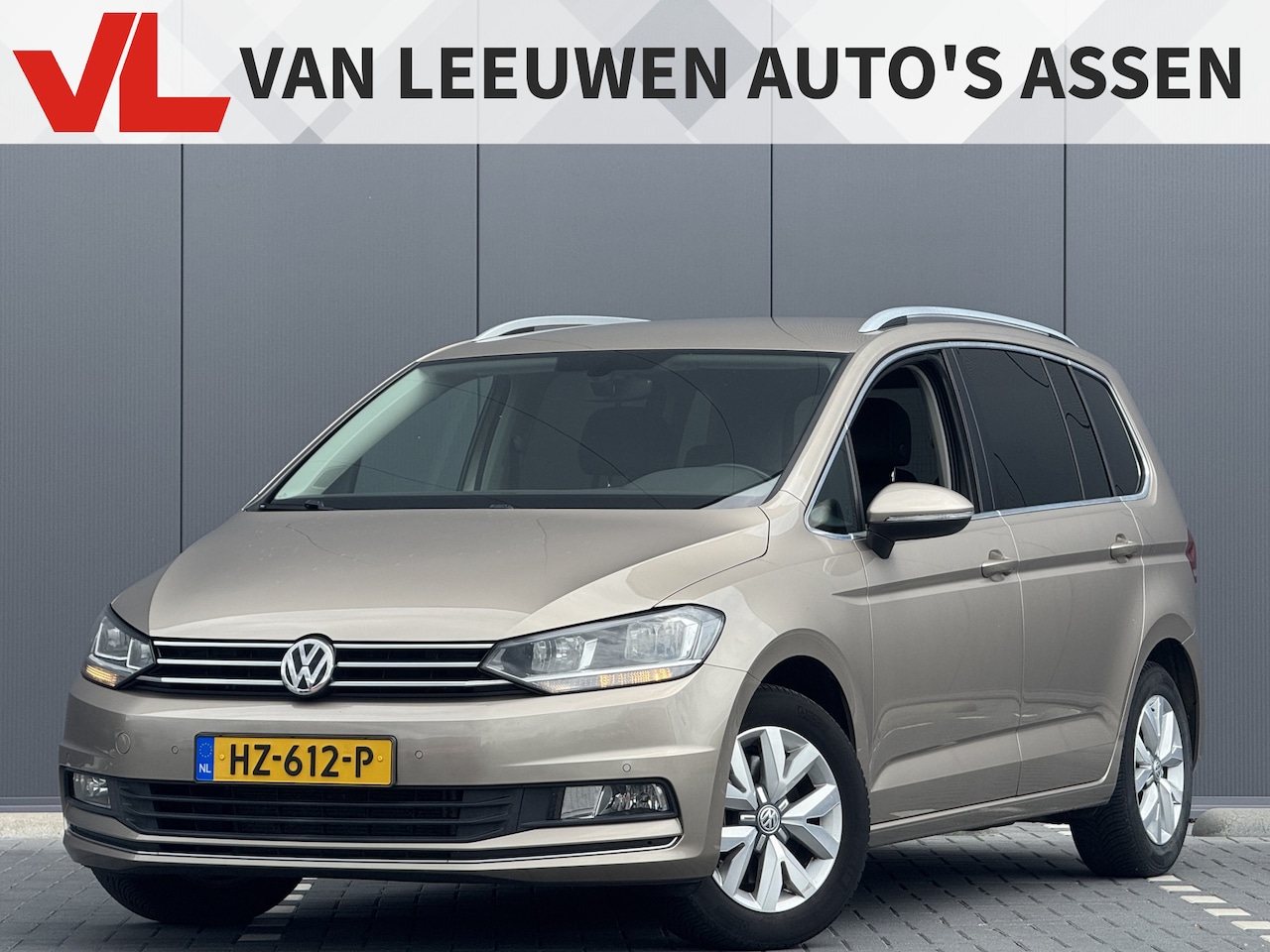 Volkswagen Touran - 1.4 TSI Highline | Adaptief cruise control | Trekhaak | Navigatie - AutoWereld.nl