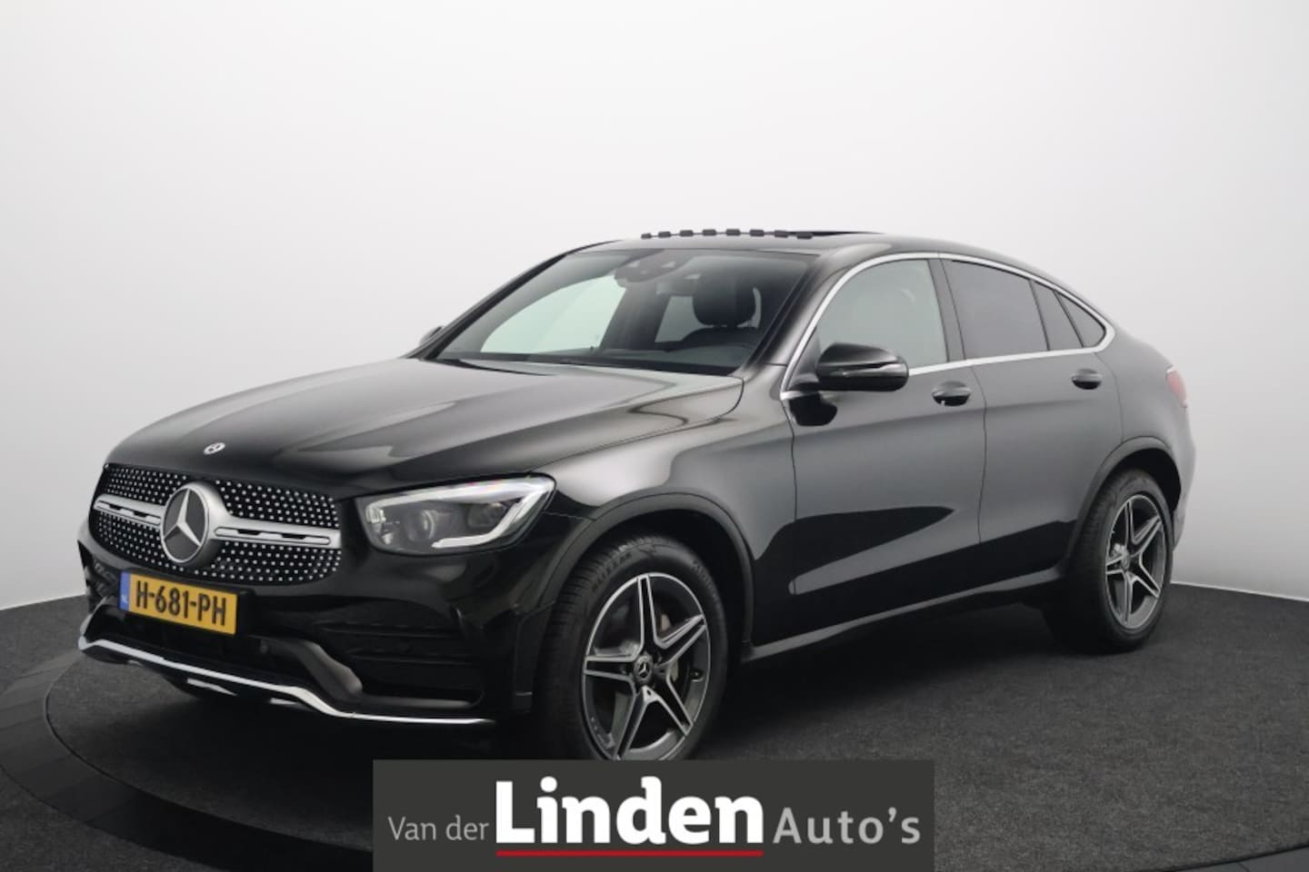 Mercedes-Benz GLC-klasse - 200 Business Solution AMG Pano | Led | Sfeerverlichting | Automaat | Camera - AutoWereld.nl
