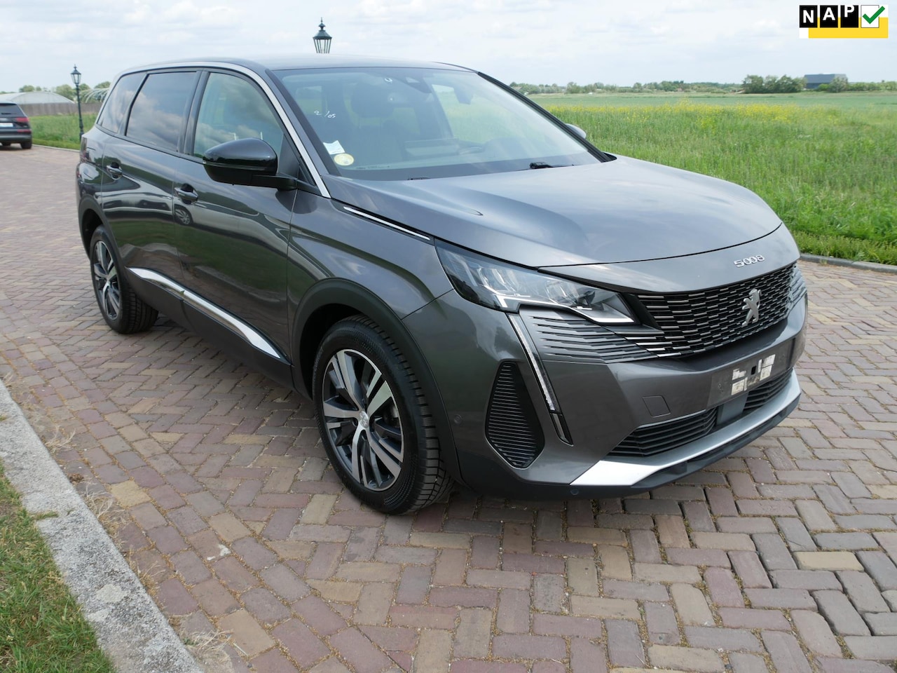 Peugeot 5008 - 1.5 BlueHDI Allure Pack Business NAVI CAMERA 7-PERS ** 14999 NETTO ** - AutoWereld.nl
