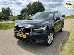 Volvo XC40 - 1.5 T2 Momentum Core Zwart Led