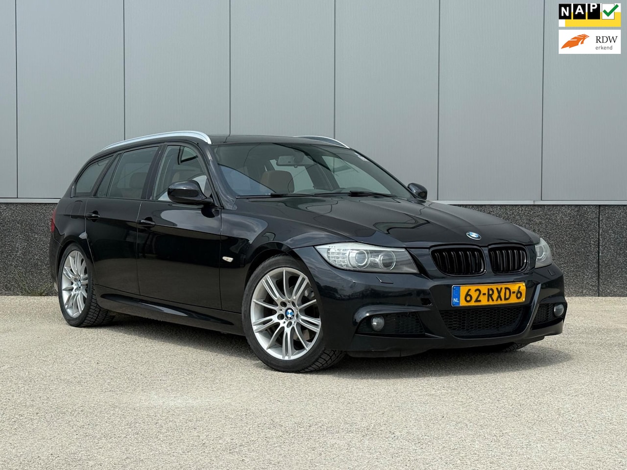 BMW 3-serie Touring - 320d M Sport Edition Panorama! - AutoWereld.nl
