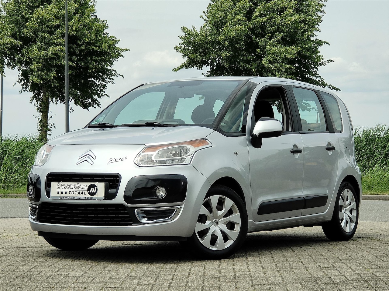 Citroën C3 Picasso - 1.4 VTi Aura | Trekhaak | Cruise | Airco - AutoWereld.nl