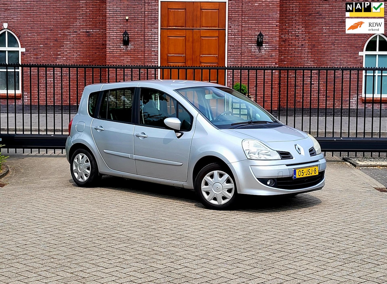 Renault Grand Modus - 1.2 TCE Dynamique / Airco / Nap / Cruise control / Nieuwe Apk - AutoWereld.nl
