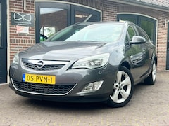 Opel Astra Sports Tourer - 1.4 Turbo Edition | NAP | NAVI | CRUISE | GEREVISEERDE BAK | TREKHAAK