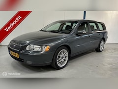 Volvo V70 - 2.4 Momentum NL-AUTO / DEALER HISTORIE