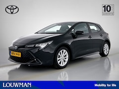 Toyota Corolla - Hybrid 140 Business Limited | Carplay | Parkeersensoren Voor & Achter | Navigatie |