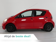 Toyota Aygo - 1.0-12V Access | Str. Bekrachtiging | 2 set banden | APK 20-02-2026 |