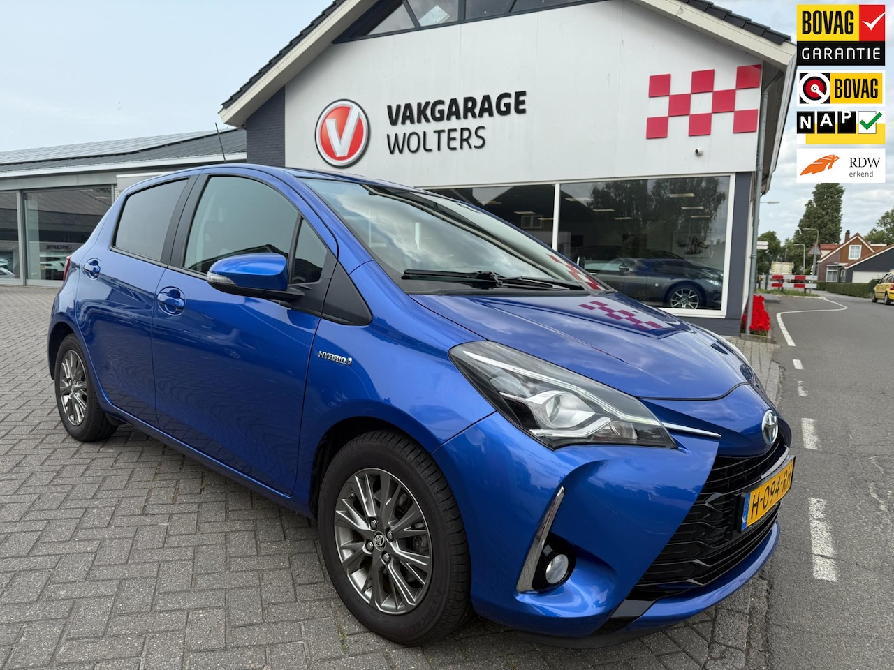 Toyota Yaris - 1.5 Hybrid Dynamic automaat RIJKLAARPRIJS! - AutoWereld.nl