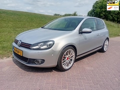 Volkswagen Golf - 1.4 TSI Highline DSG Automaat Leer Navi Cruise Climate Control PDC