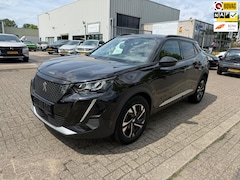 Peugeot 2008 - 1.2 PureTech Allure, Automaat, Navi, 12 mnd Garantie