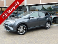 Toyota RAV4 - 2.5 Hybrid AWD Style | 1650kg trekgewicht