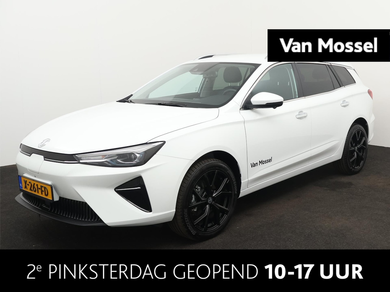 MG 5 - MG5 Electric Long Range Luxury 61 kWh | WLTP 385 KM | DAB | Navigatie | 360° Camera | Zwar - AutoWereld.nl