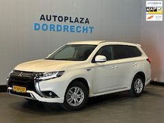 Mitsubishi Outlander - 2.4 PHEV Pure CAMERA