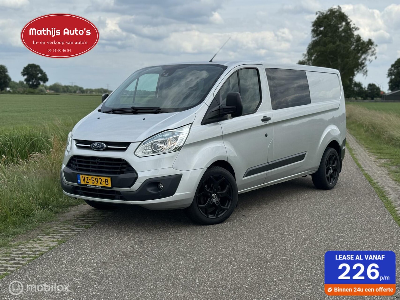 Ford Transit Custom - 290 2.2 TDCI L2H1 Dubbelcabine Airco 2xPDC Camera Cruise Trekhaak’ - AutoWereld.nl