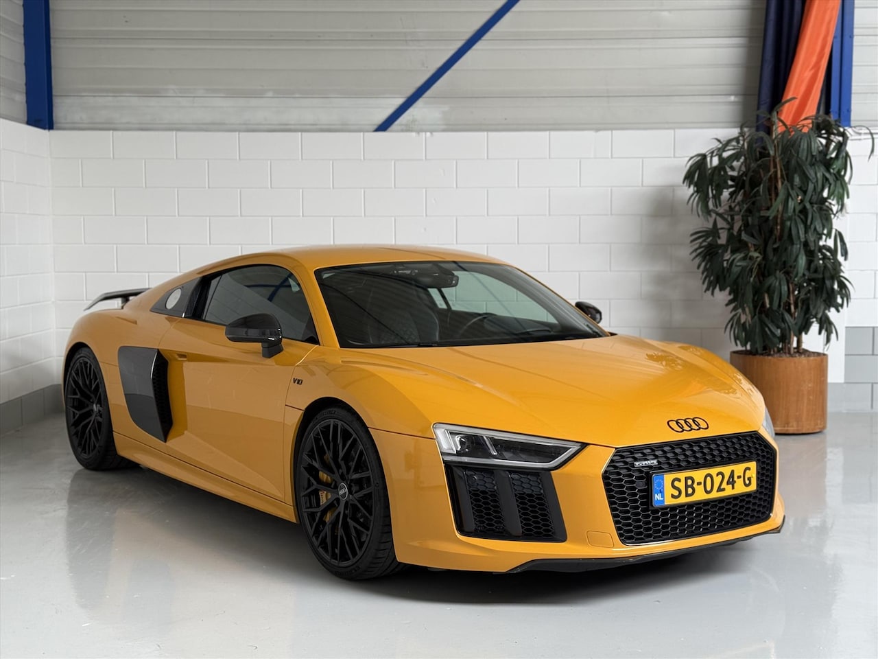 Audi R8 - 5.2 FSI V10 Plus 610pk quattro S tronic, Ceramic, Carbon, NWST - AutoWereld.nl