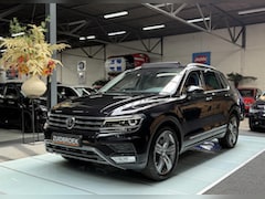 Volkswagen Tiguan - 2.0 TSI Highline 4Motion PANO |Head up| Xenon Dynaudio