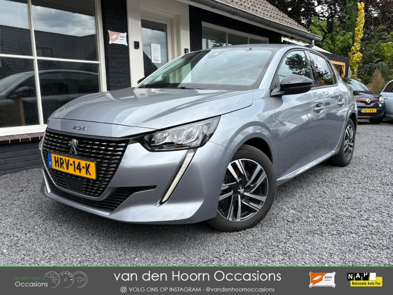 Peugeot 208 - 1.2 Allure STOELVERW | 360 CAMERA | NAVI | LANE ASSIST - AutoWereld.nl