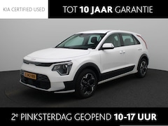 Kia Niro EV - Light Edition 64.8 kWh | Camera | Cruise Control | Navigatie | Parkeer Sensoren