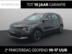 Kia Niro EV - DynamicLine 64.8 kWh | SOH 100% | Navi | Lichtmetalen velgen | Camera | Trekhaak |