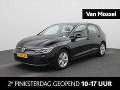 Volkswagen Golf - 1.0 TSI Life 110 PK | Airco | Navigatie | Apple Carplay | Parkeersensoren vóór en achter |
