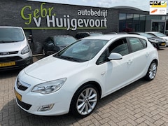 Opel Astra - 1.4 Turbo Edition