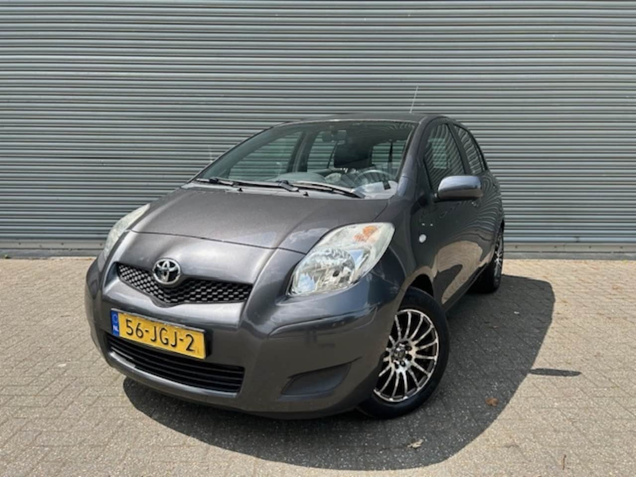 Toyota Yaris - 1.3 VVT-i Aspiration 1.3 VVTi Aspiration / Nieuwe APK - AutoWereld.nl