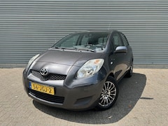 Toyota Yaris - 1.3 VVTi Aspiration / Nieuwe APK